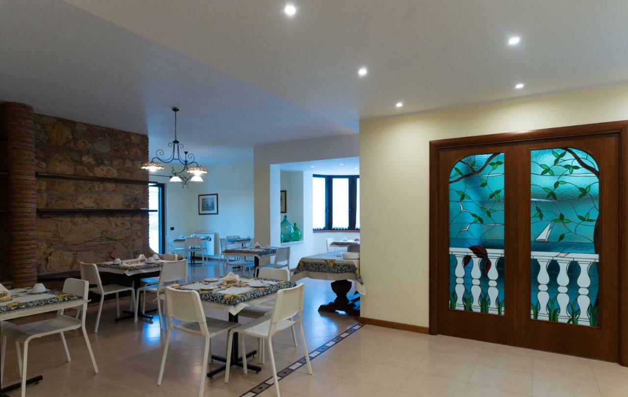 Marty Luxury B&B Калатабиано Екстериор снимка