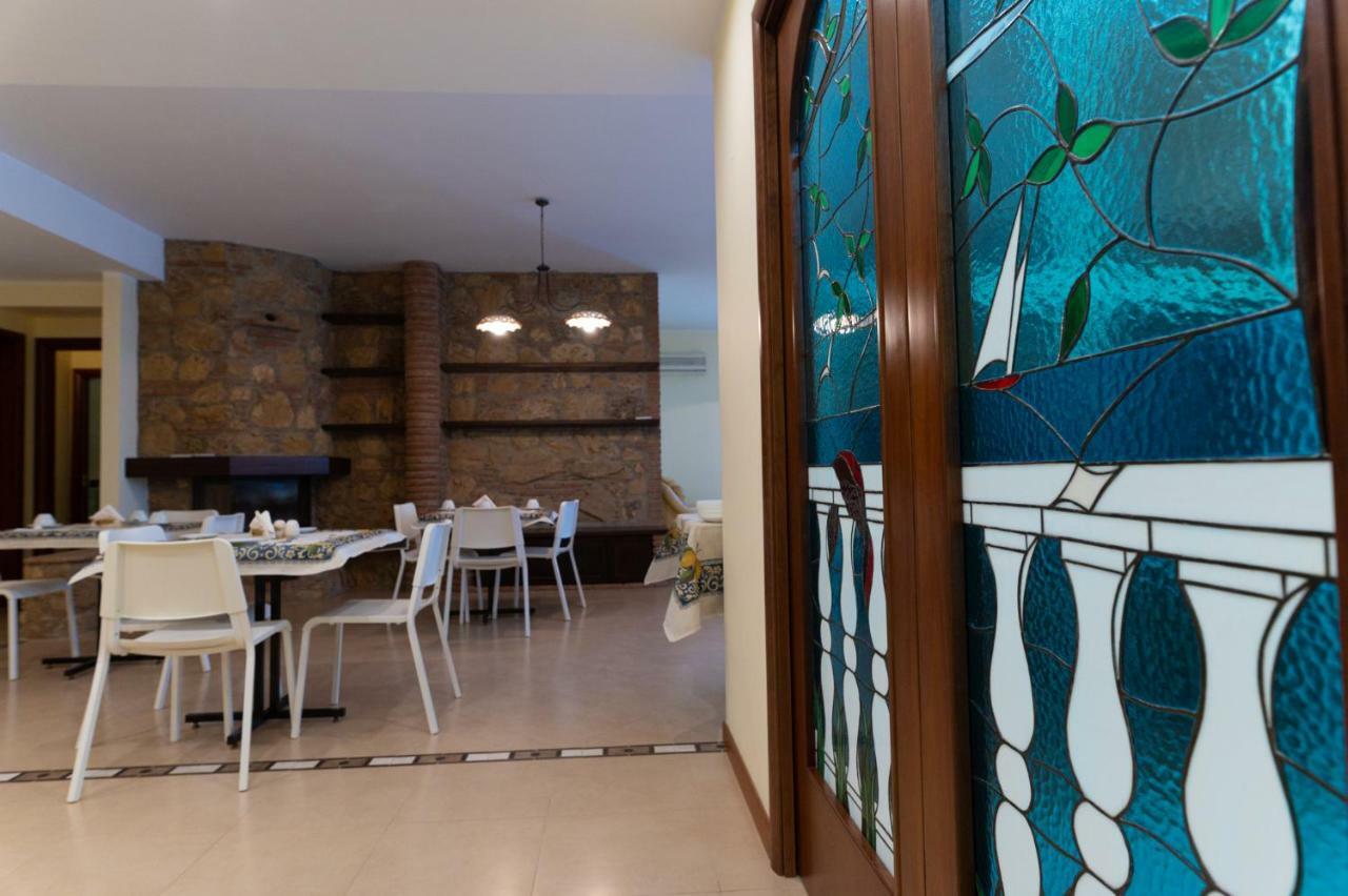 Marty Luxury B&B Калатабиано Екстериор снимка